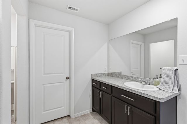 16617 Portage Street, Justin, TX 76247