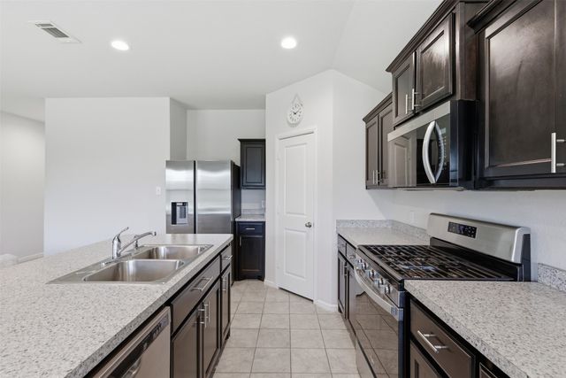 16617 Portage Street, Justin, TX 76247