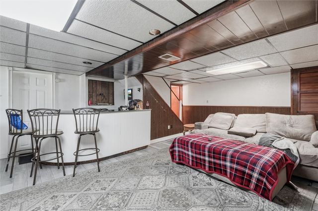 954 Ellen Drive, Baldwin Boro, PA 15227