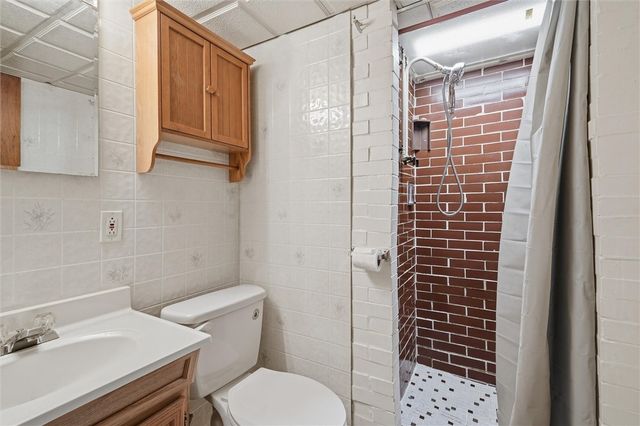 954 Ellen Drive, Baldwin Boro, PA 15227
