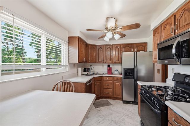 954 Ellen Drive, Baldwin Boro, PA 15227