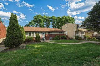 954 Ellen Drive, Baldwin Boro, PA 15227