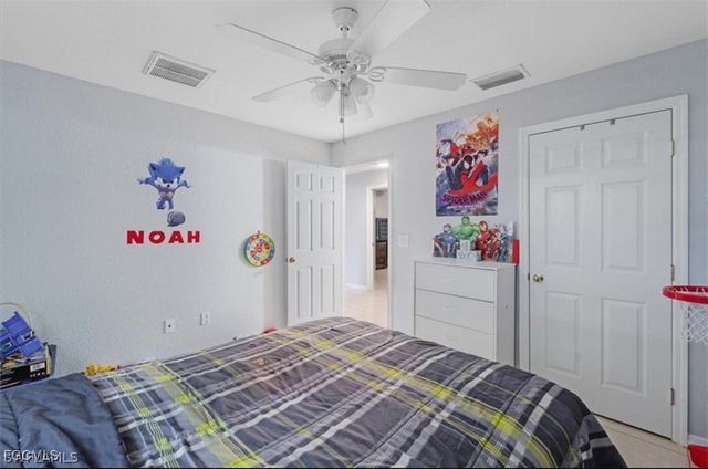 2620 NE 21st CT, Cape Coral, FL 33909