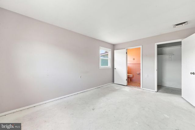 21 CLAY CIR, Brick, NJ 08724