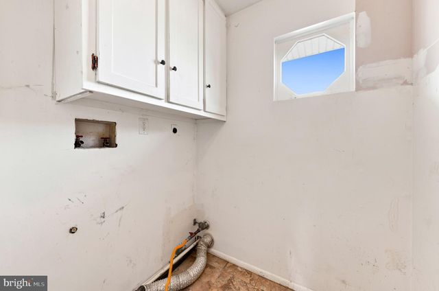 21 CLAY CIR, Brick, NJ 08724