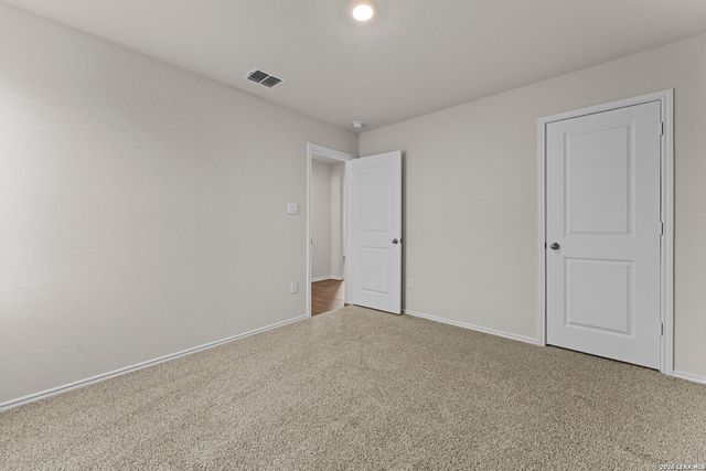 154 Double L Dr, Comfort, TX 78013