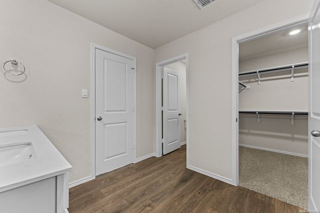 154 Double L Dr, Comfort, TX 78013