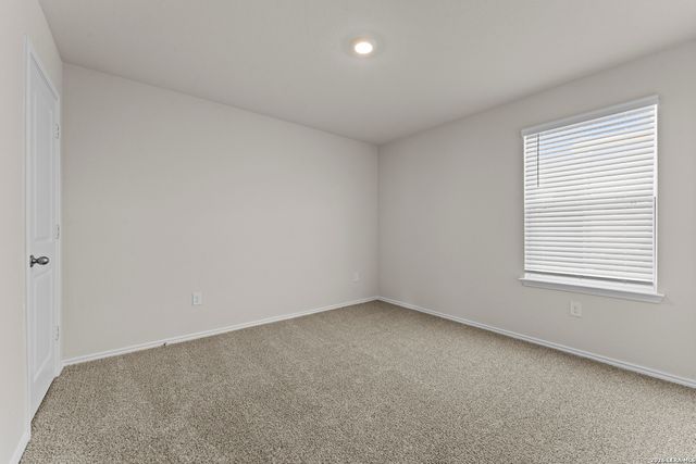 154 Double L Dr, Comfort, TX 78013