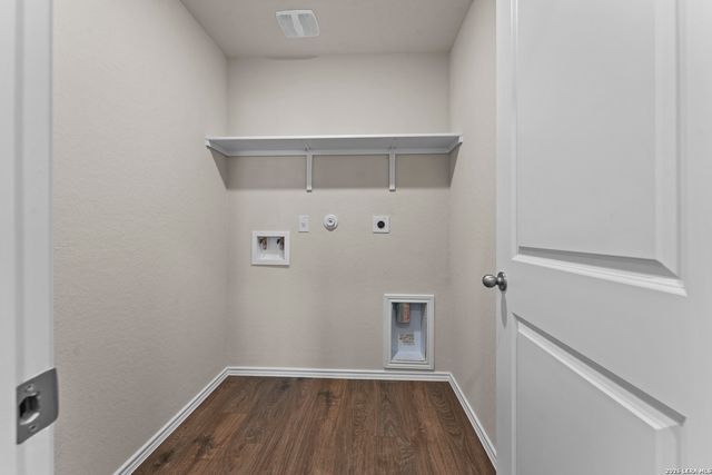 154 Double L Dr, Comfort, TX 78013