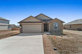 154 Double L Dr, Comfort, TX 78013