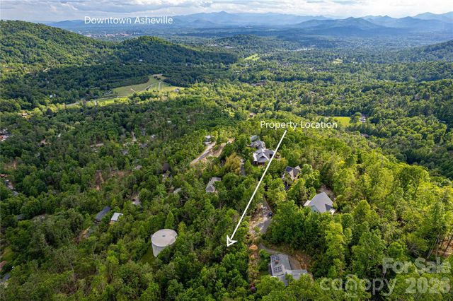 99999 BLACK OAK Drive 13, Asheville, NC 28804