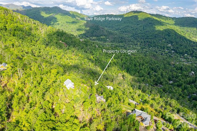 99999 BLACK OAK Drive 13, Asheville, NC 28804