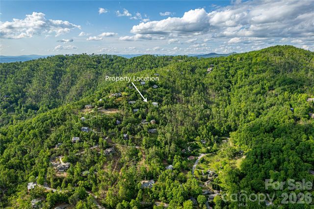 99999 BLACK OAK Drive 13, Asheville, NC 28804
