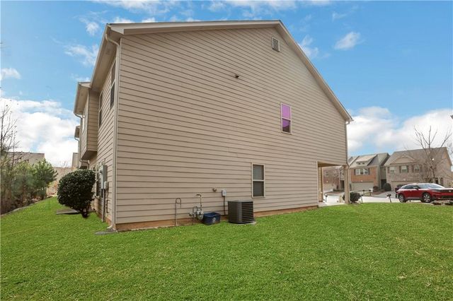 2527 Morgan Chase Drive, Buford, GA 30519