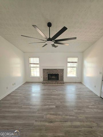 2400 Miller Oaks Circle, Decatur, GA 30035