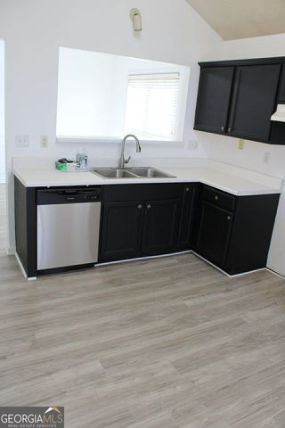 2400 Miller Oaks Circle, Decatur, GA 30035