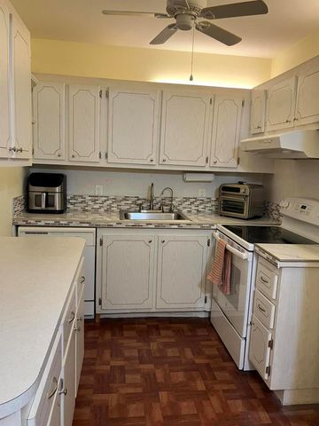 103 Prescott E, Deerfield Beach, FL 33442