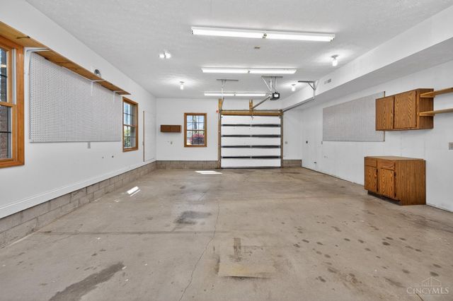 3005 Smith Road, Chester Twp, OH 45177