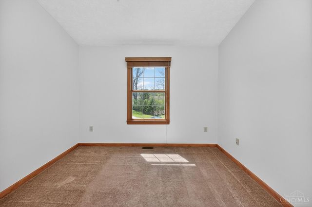 3005 Smith Road, Chester Twp, OH 45177