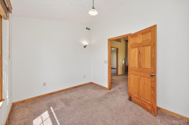 3005 Smith Road, Chester Twp, OH 45177