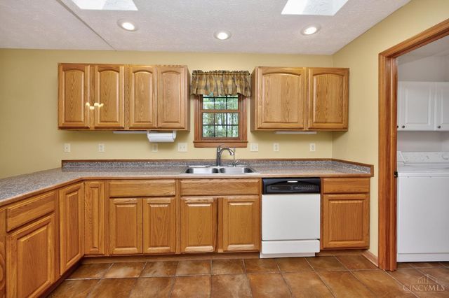 3005 Smith Road, Chester Twp, OH 45177