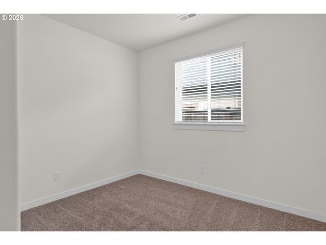 32944 E LINCOLN Way, Eugene, OR 97408