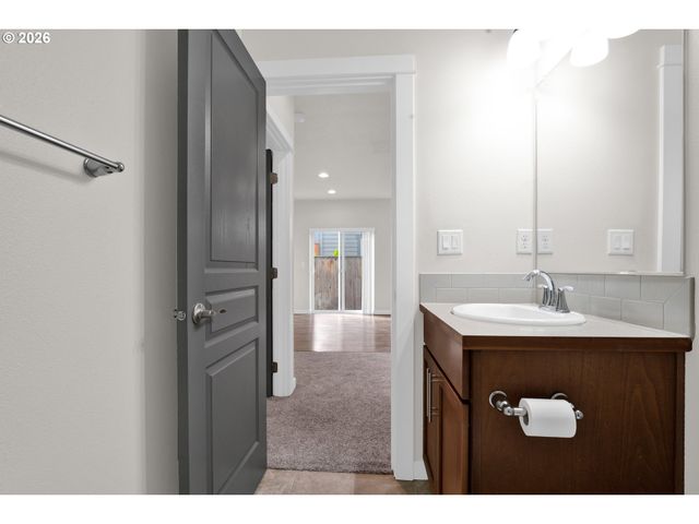 32944 E LINCOLN Way, Eugene, OR 97408