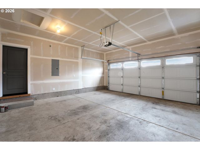 32944 E LINCOLN Way, Eugene, OR 97408