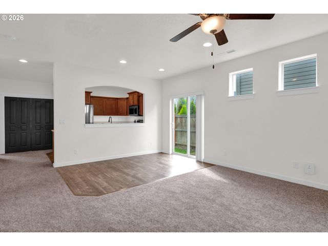 32944 E LINCOLN Way, Eugene, OR 97408