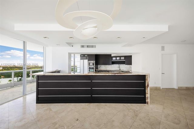 2127 Brickell Avenue 1805, Miami, FL 33129