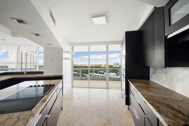 2127 Brickell Avenue 1805, Miami, FL 33129