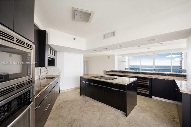 2127 Brickell Avenue 1805, Miami, FL 33129