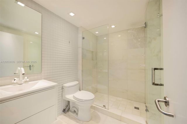2127 Brickell Avenue 1805, Miami, FL 33129