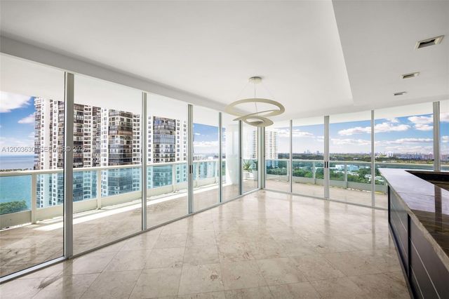 2127 Brickell Avenue 1805, Miami, FL 33129