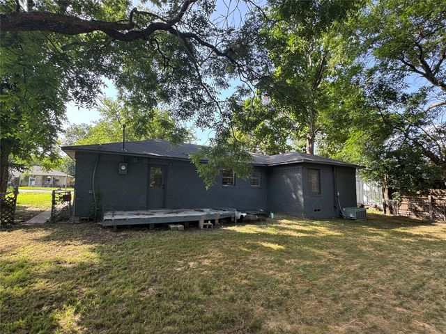 718 Jack Street, Seagoville, TX 75159