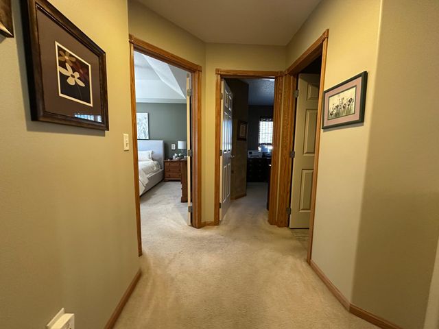 607 13th Avenue N, Moorhead, MN 56560