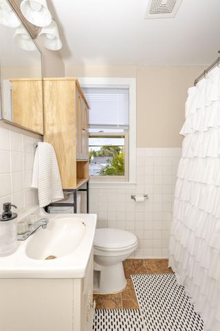 1638 9th Street N, Fargo, ND 58102