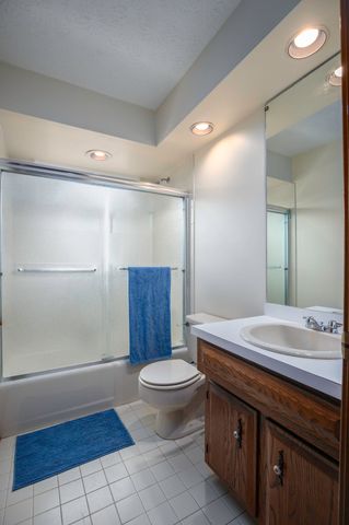 1709 Hunters Rest Court, Lexington, KY 40515