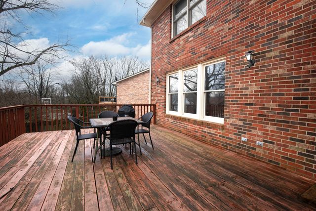 1709 Hunters Rest Court, Lexington, KY 40515