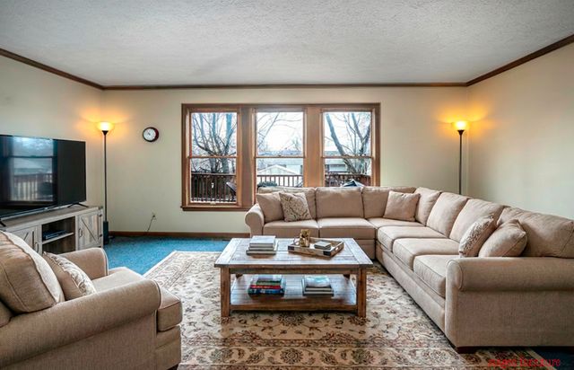 1709 Hunters Rest Court, Lexington, KY 40515