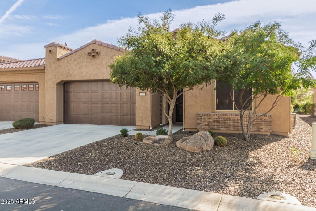 16937 W HOLLY Street, Goodyear, AZ 85395 — photo 2