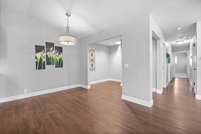 6054 Peoria Dr, Citrus Heights, CA 95621