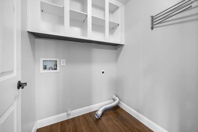 6054 Peoria Dr, Citrus Heights, CA 95621