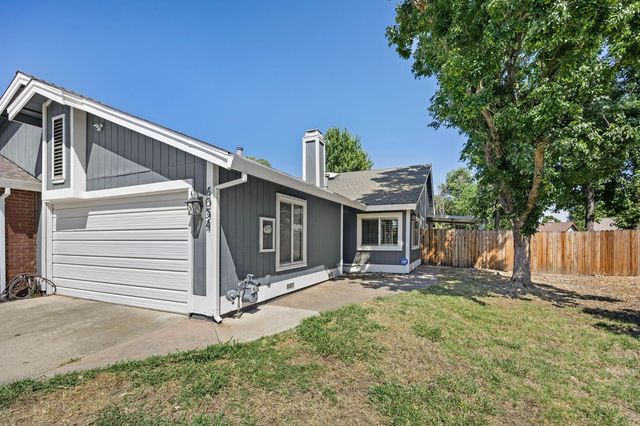 6054 Peoria Dr, Citrus Heights, CA 95621