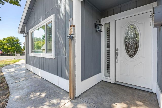 6054 Peoria Dr, Citrus Heights, CA 95621