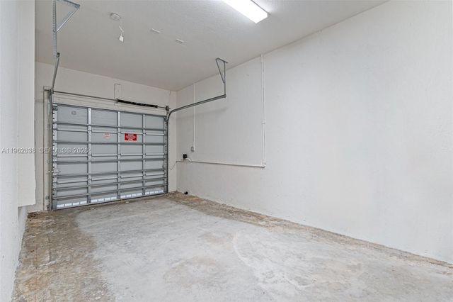 1100 SE 26th Ter, Homestead, FL 33035