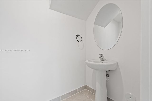 1100 SE 26th Ter, Homestead, FL 33035