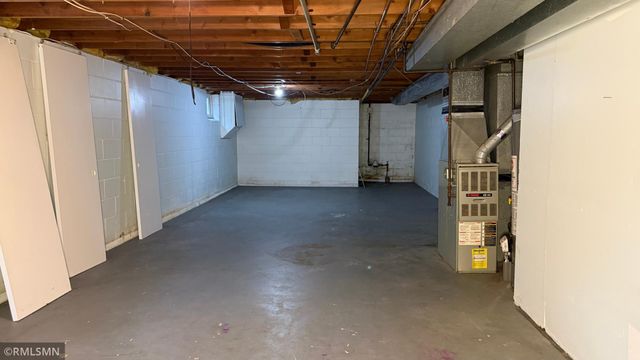 3951 Oregon Avenue N, New Hope, MN 55427