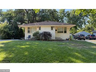 3951 Oregon Avenue N, New Hope, MN 55427