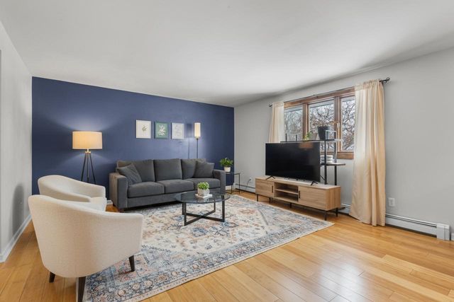 632 SUBURBAN DRIVE, De Pere, WI 54115